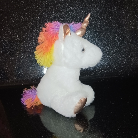 Two Unicorn Plushies. - Picture 13 of 16